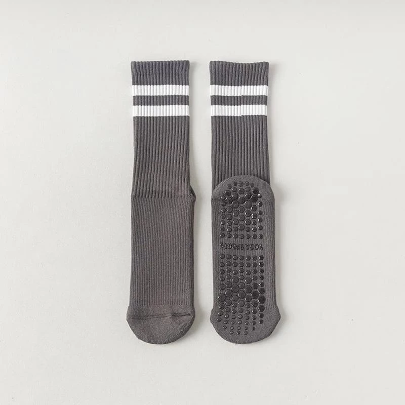 Calcetines de yoga de algodón antideslizantes de media caña con amortiguación para pilates y deportes.