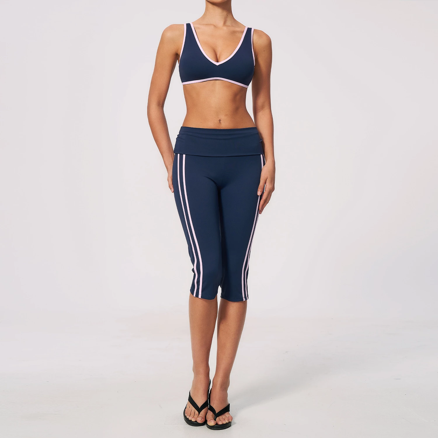 Wholesale Women's Gym Clothes, Workout Clothes Wholesale, Gym Clothes Manufacturer