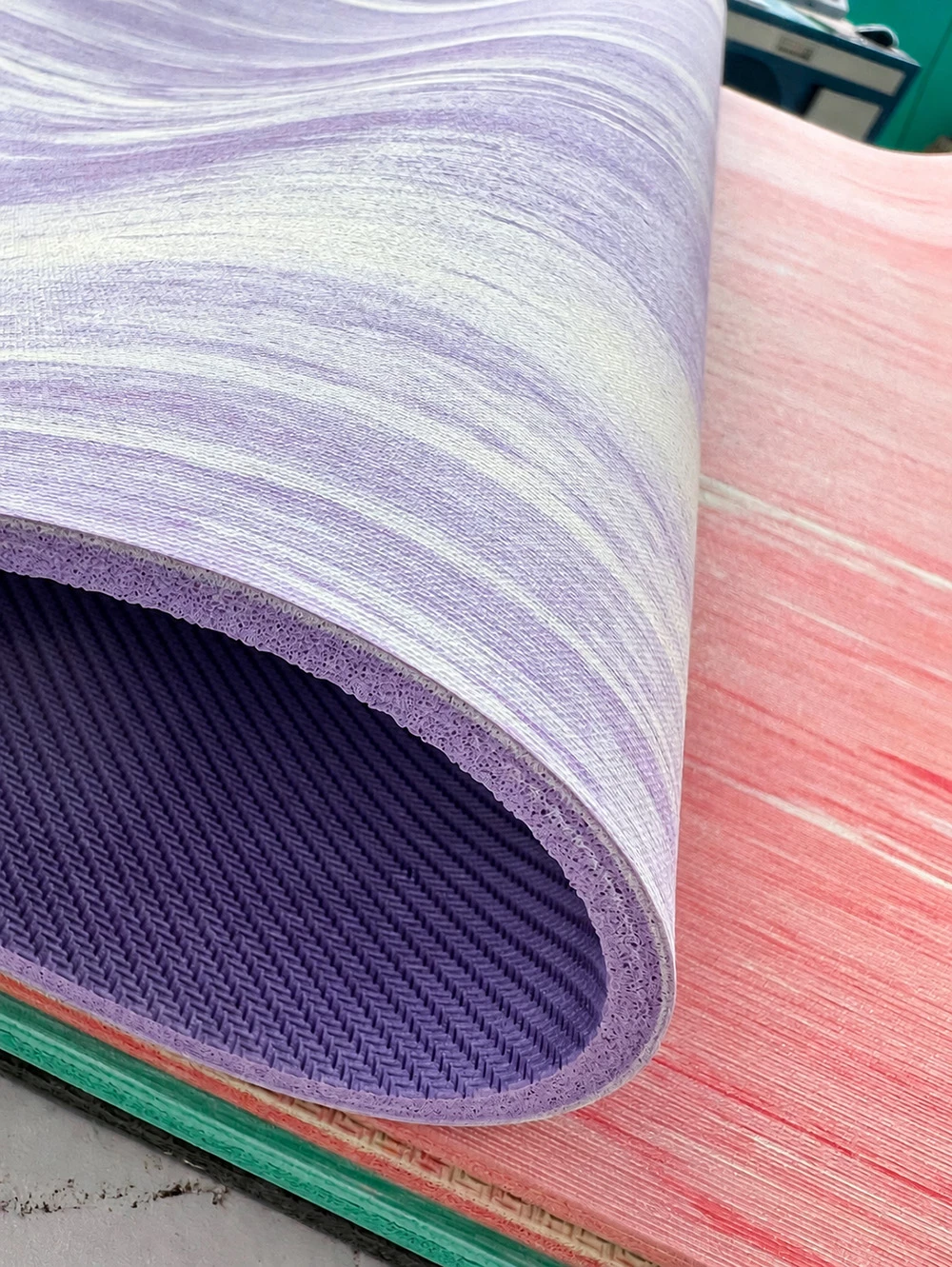 100% Natural Rubber Yoga Mat Vendor, Custom Yoga Mats Wholesale, Yoga Mats In Bulk